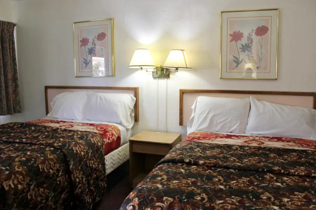 Economy Inn