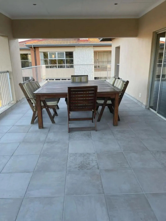 Luxury Spacious Executive Apartment