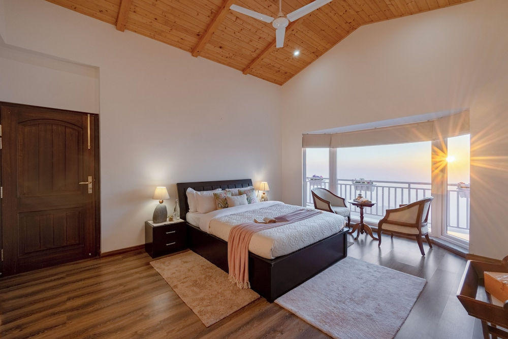 ELIVAAS 3BHK Plus Attic Cliffside Villa