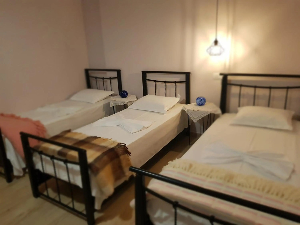 Dimitri Guest House
