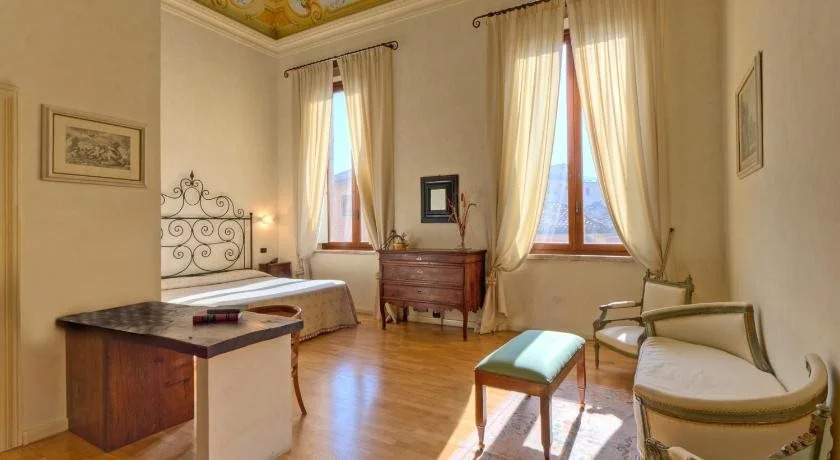 Palazzo Carradori