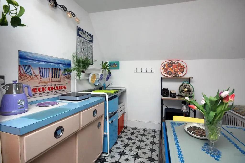 Enjoy Ventnor 2, Pier Street, Wightlink offer
