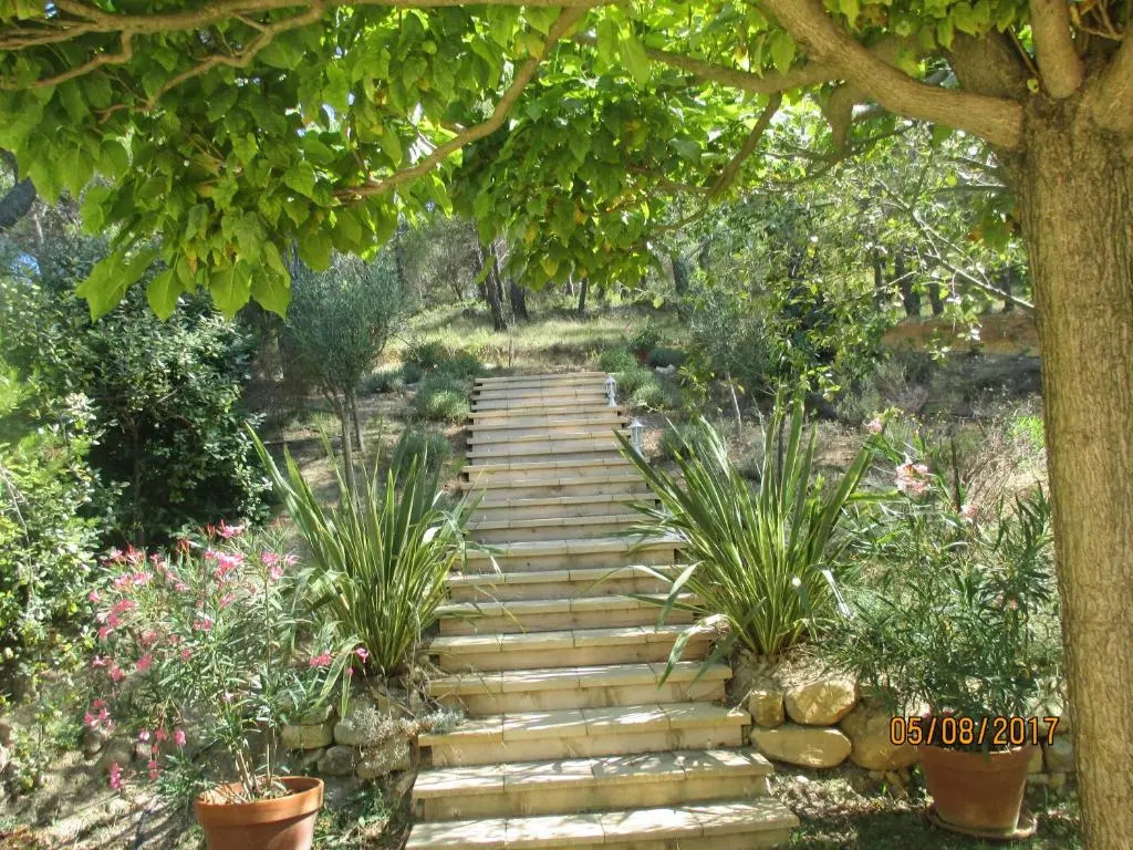 Villa Boulou
