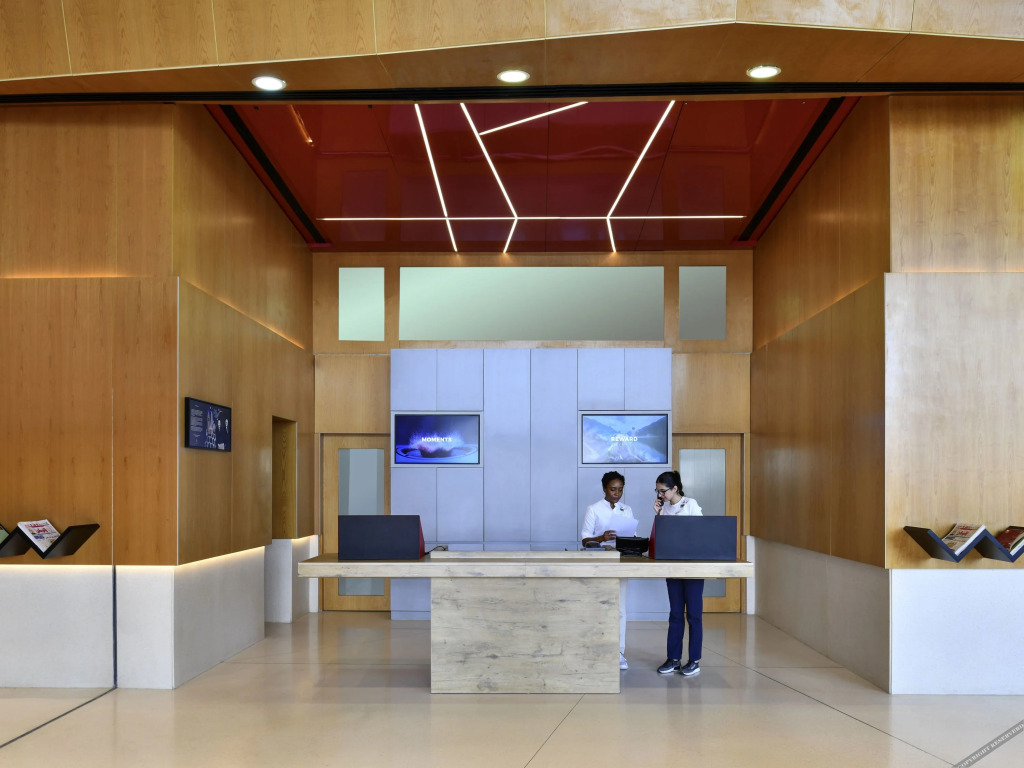 Adagio Doha
