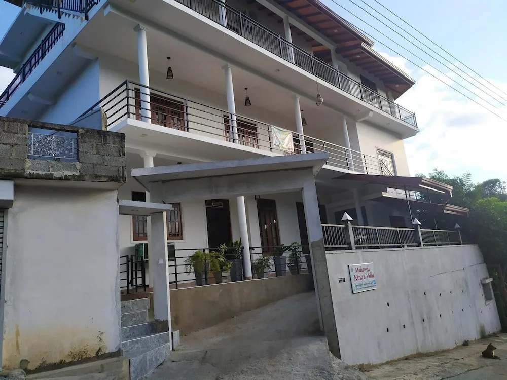 Mahaweli Kings Villa