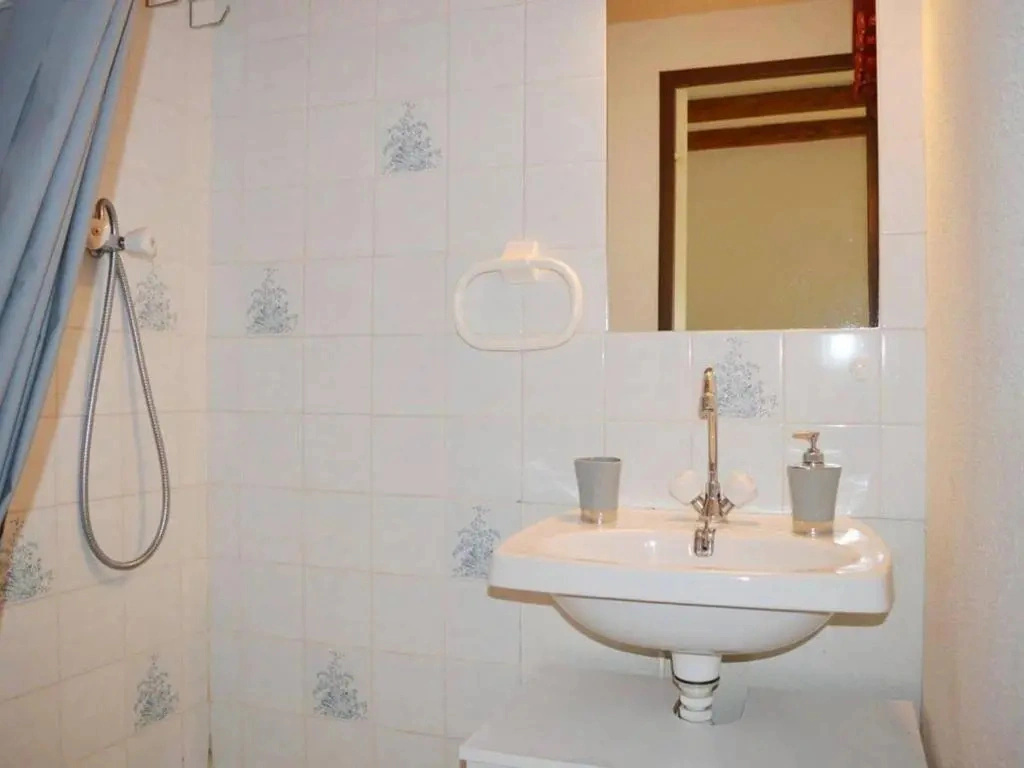 Maison Narbonne, 1 Pièce, 4 Personnes - Fr-1-229b-565