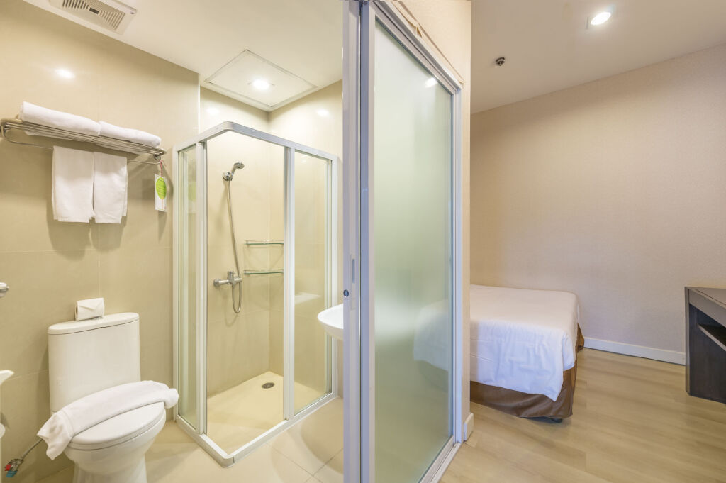 Qiu Hotel Sukhumvit - BTS On Nut Station