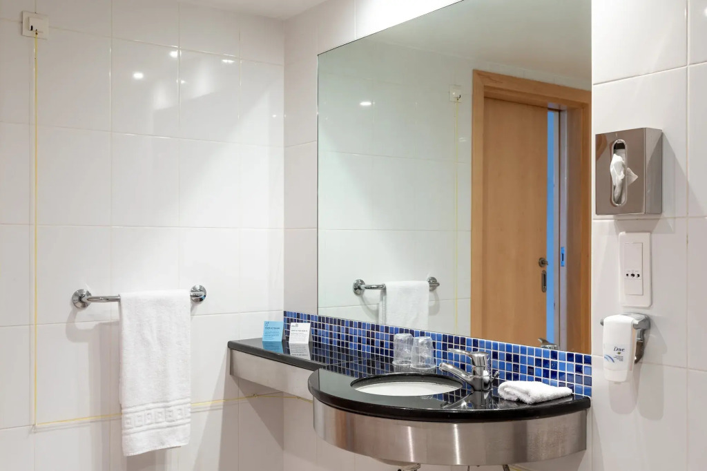 Holiday Inn Express Lisbon-Oeiras by IHG