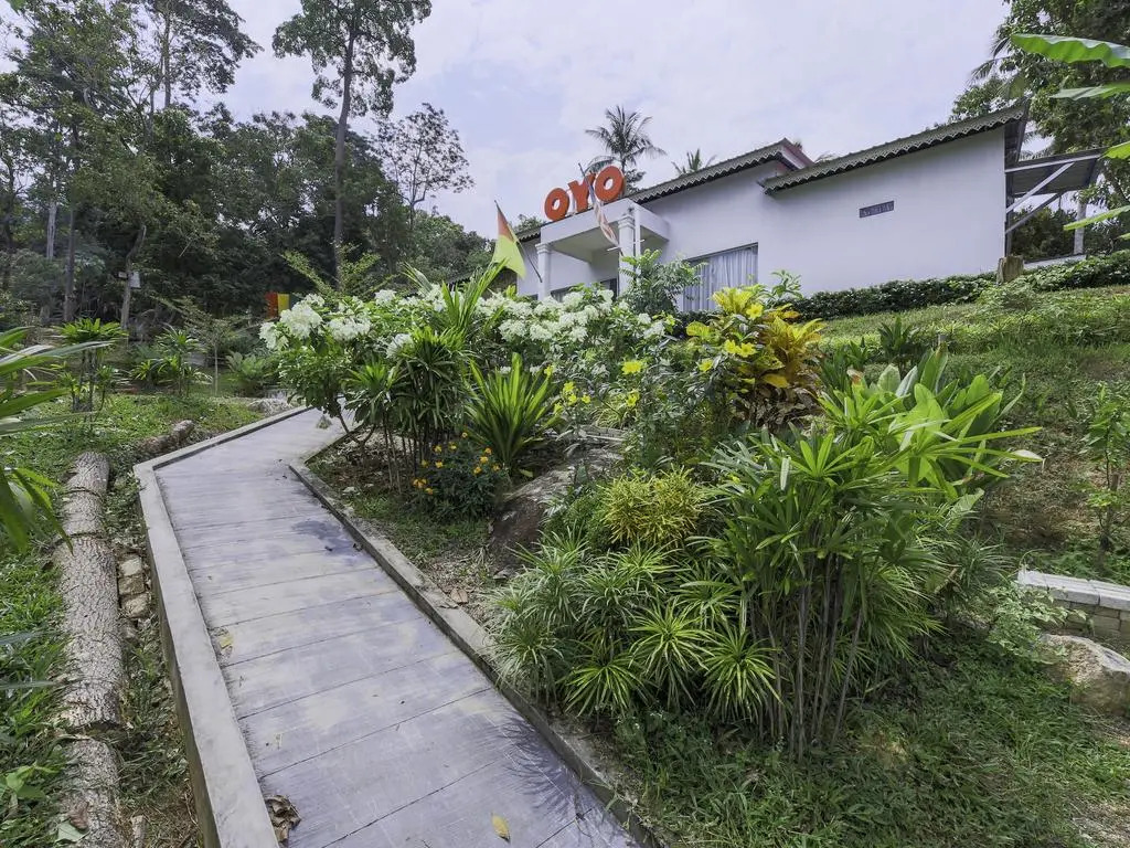 OYO 925 Nawawi's Cottage