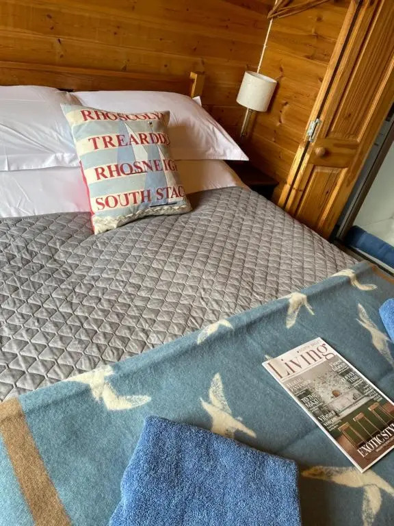 Sea and Mountain Luxury Glamping Pods