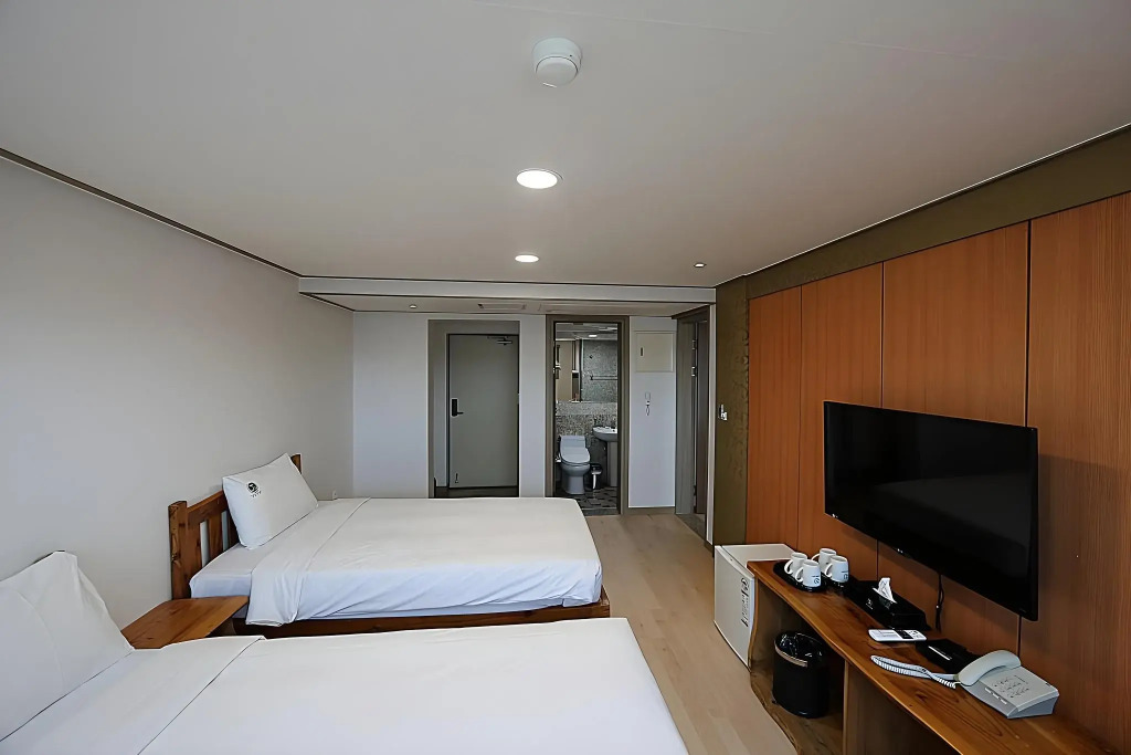 J2 Family Hotel Jeju
