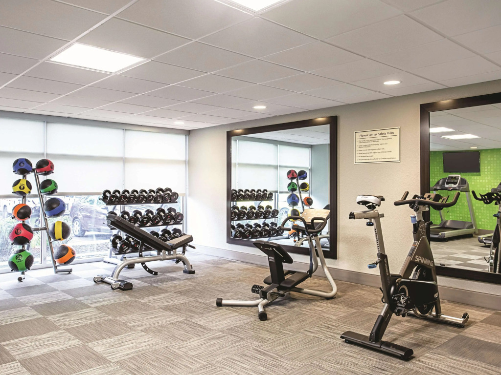 La Quinta Inn & Suites Baltimore N / White Marsh