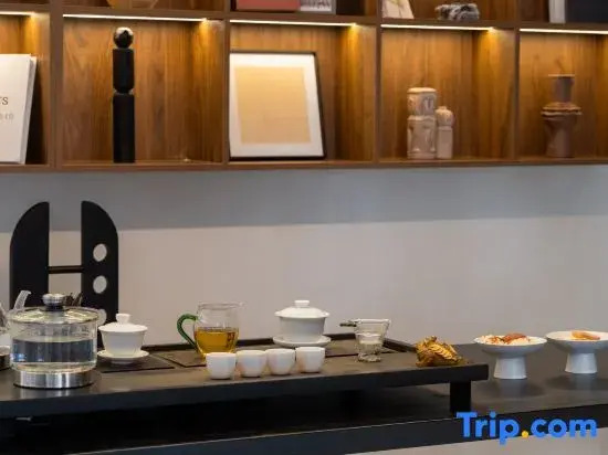 Heguli · VILLA Hidden Luxury Manju Designer Holiday Inn (South Gate Store of Dali Old City)