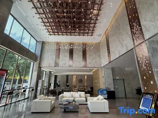 Yeste International Hotel (Yingjiang Bus Passenger Station)
