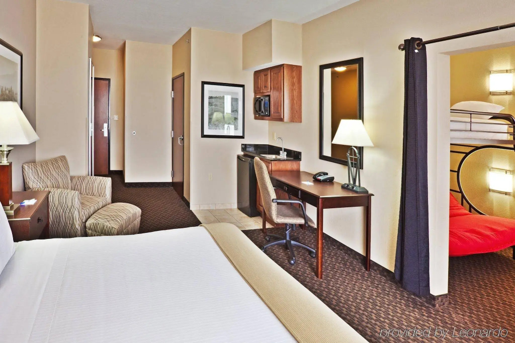 Comfort Inn & Suites Miami - Route 66