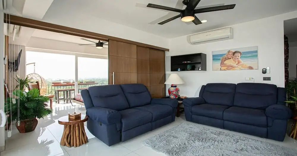 Zoho Skies Amazing View Sleeps 6