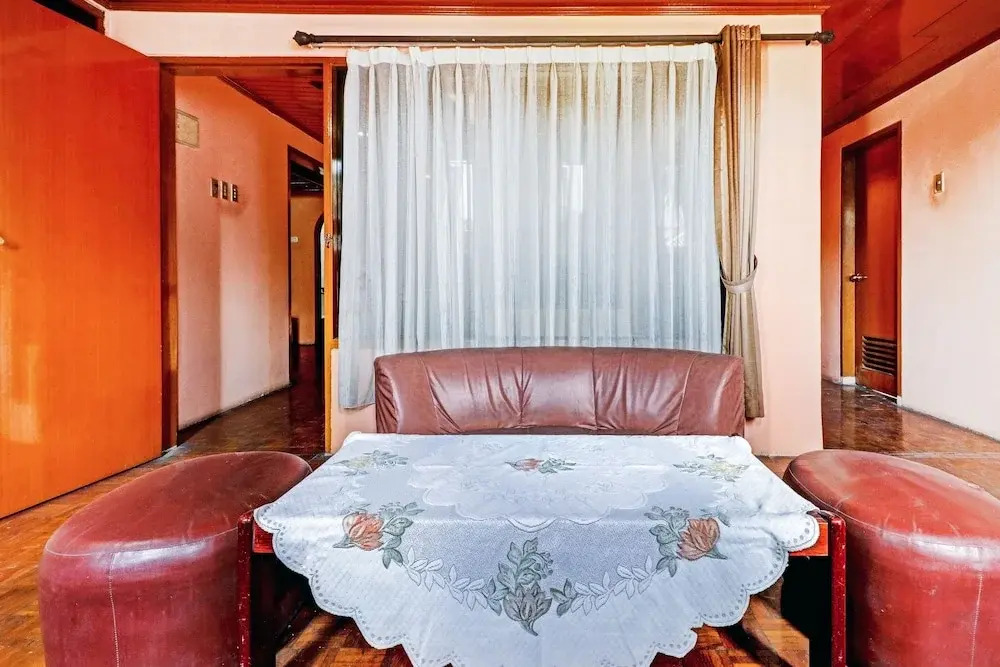 OYO 94724 The Regia Tambun By Ultimo