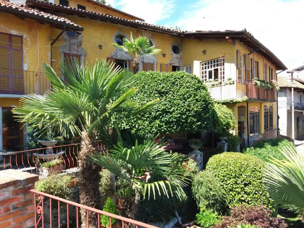 Garden Apartment