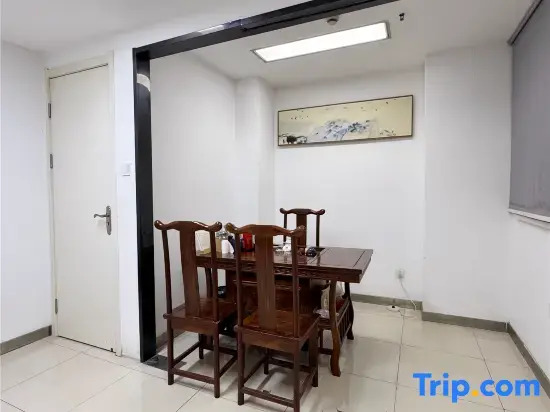 五悦悦心酒店上饶万力时代金龙岗青年艺术街区店 Wuyue Yuexin Hotel Shangrao Wanli Times Golden Dragon Hill Youth Art District Branch