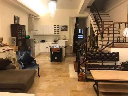 Arias Home