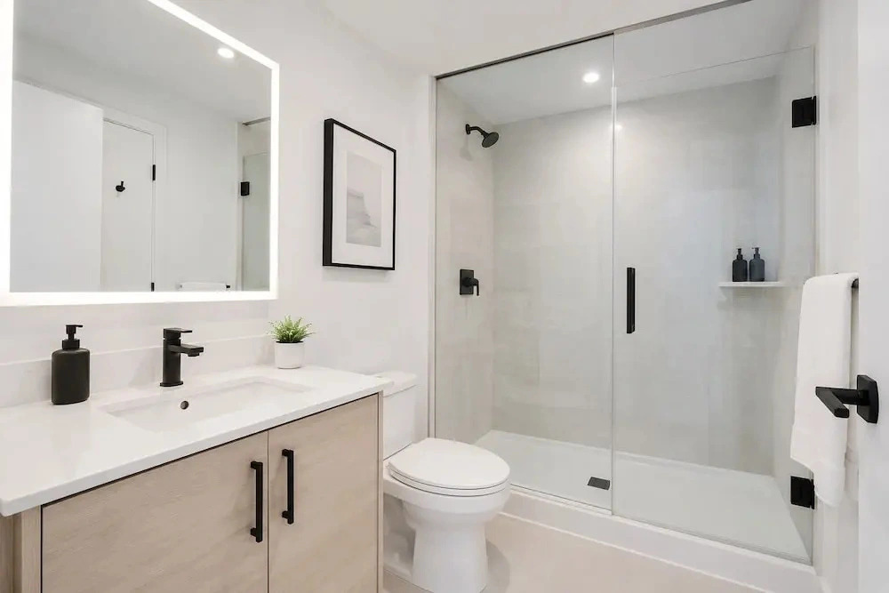 The Washington District Suite