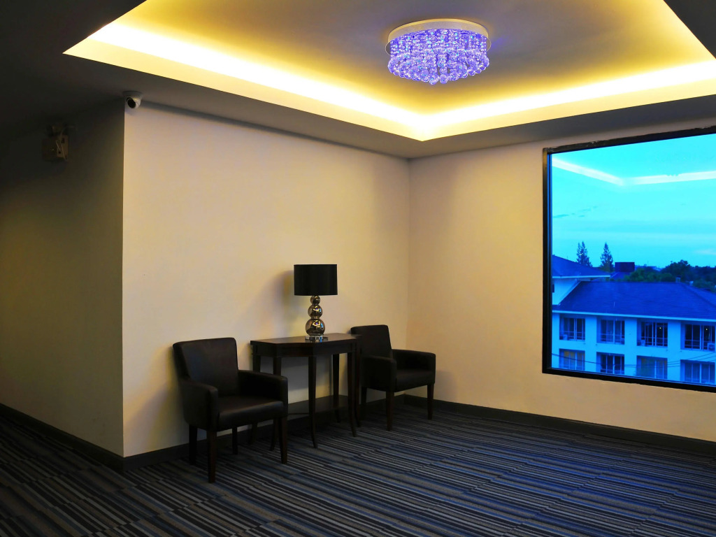 Mantra Varee Hotel