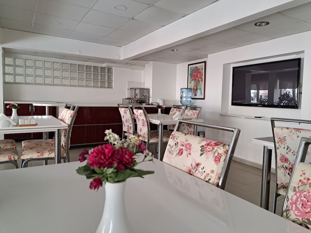 Otel Eratay