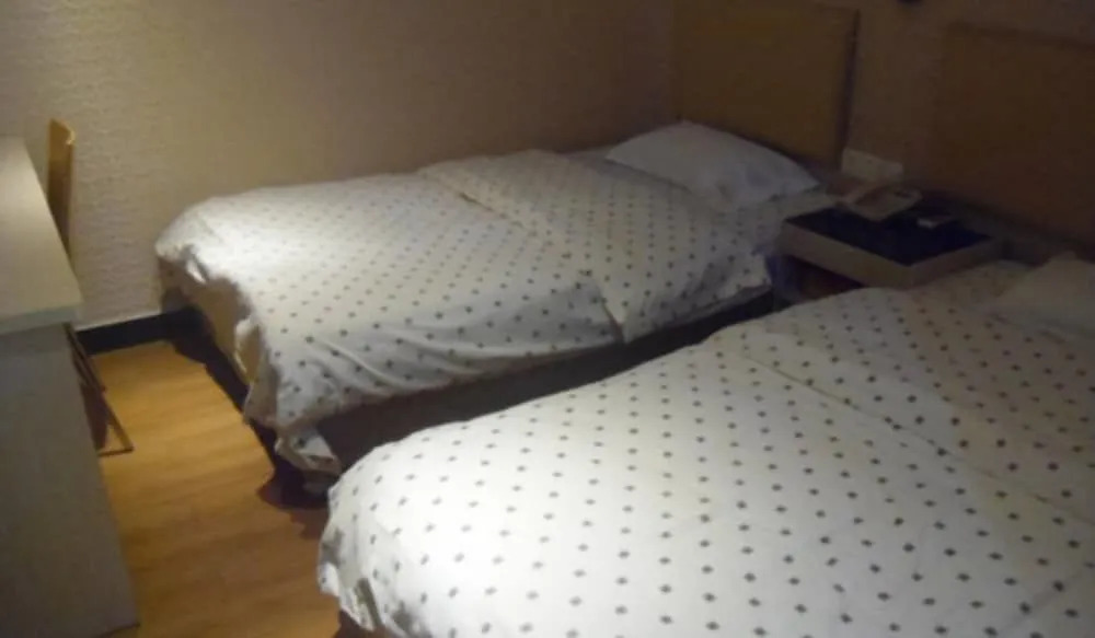 Guangzhou Baiyi Hotel Xingang Road
