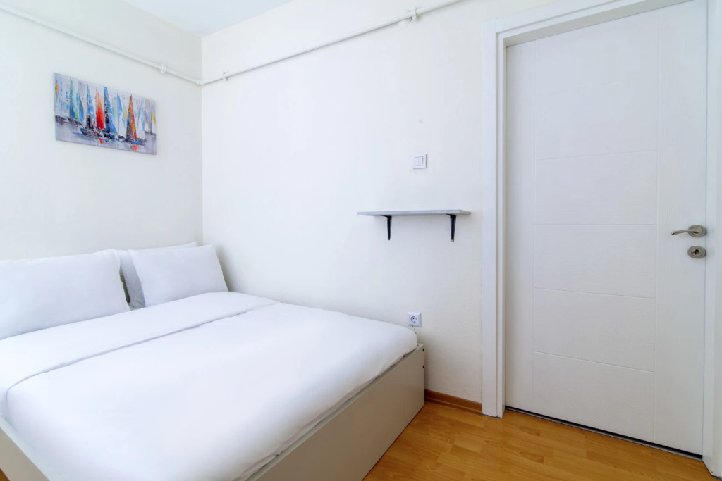 Lovely and Central Flat With Balcony in Sisli