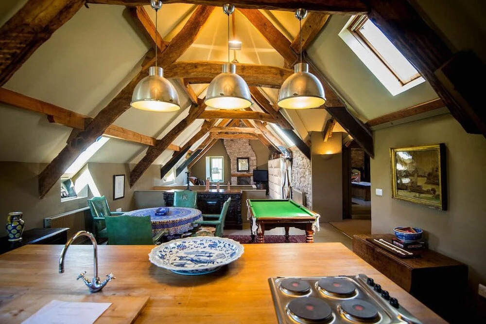 Great House - A Grand Georgian Luxury Retreat with Heated Outdoor Pool