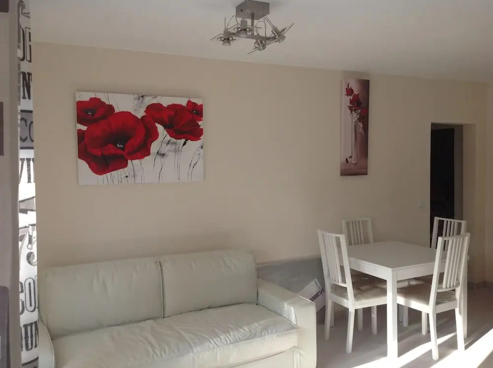 Rez de Villa Pébrier
