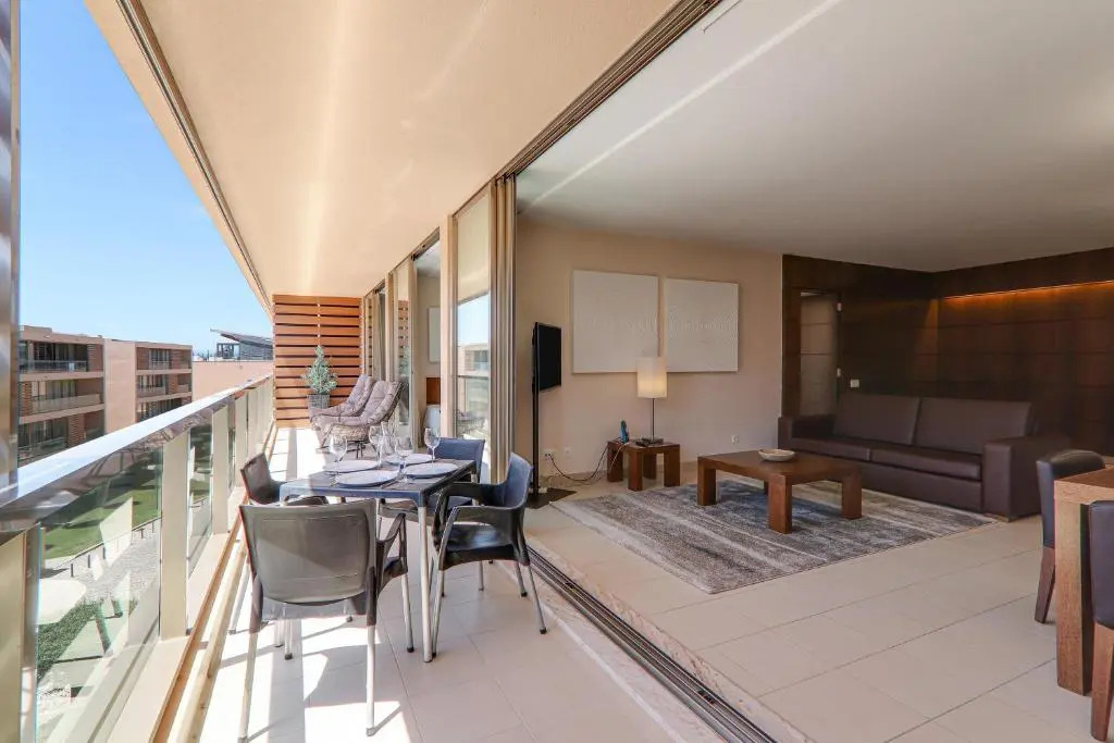 Apartamento Salgados 12C