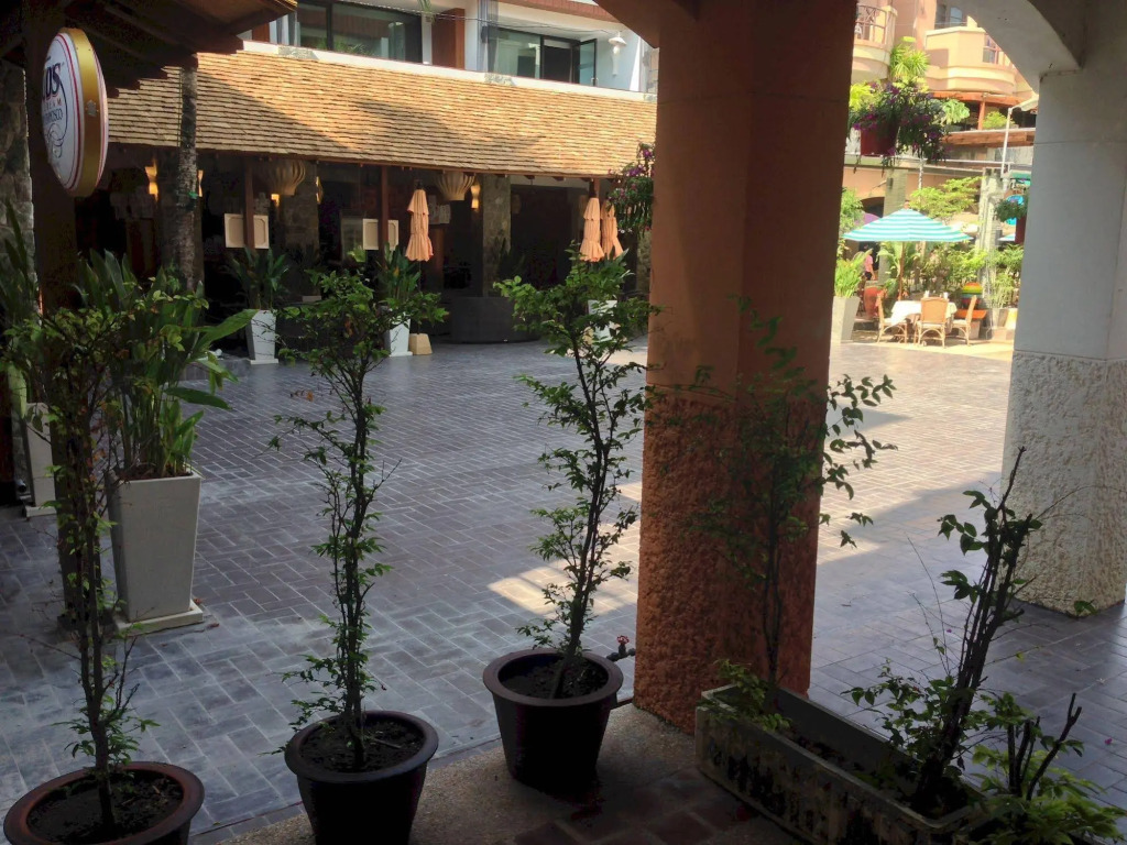 Nin Apartments Karon Beach