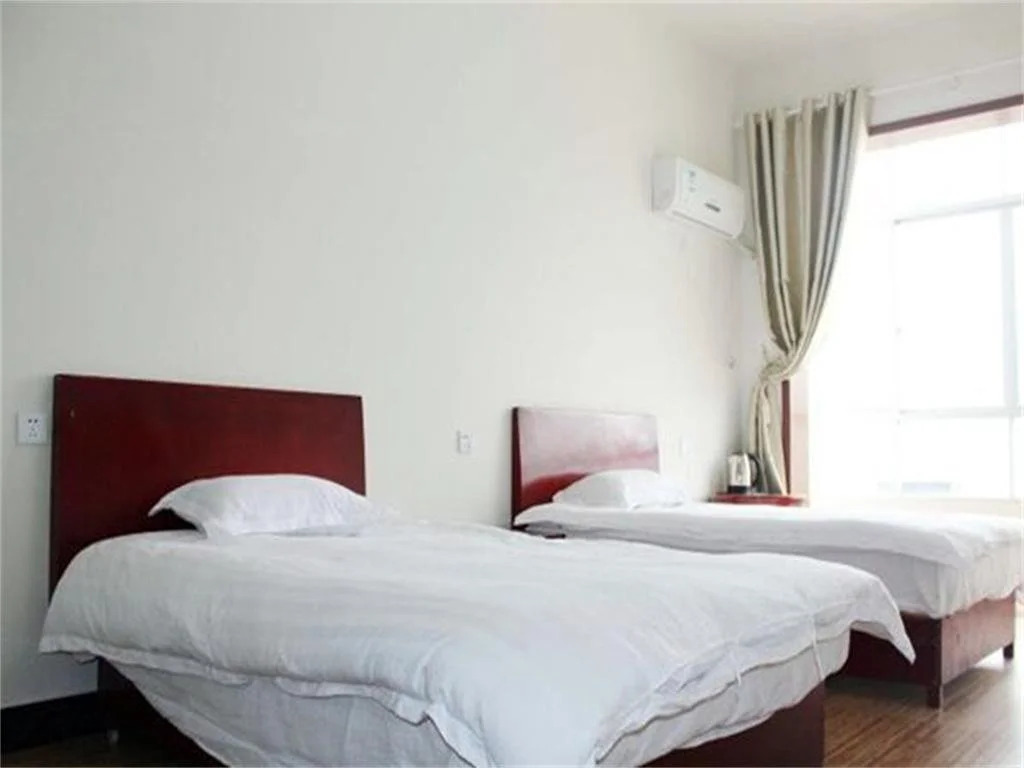 Jiujiang Julu Hotel