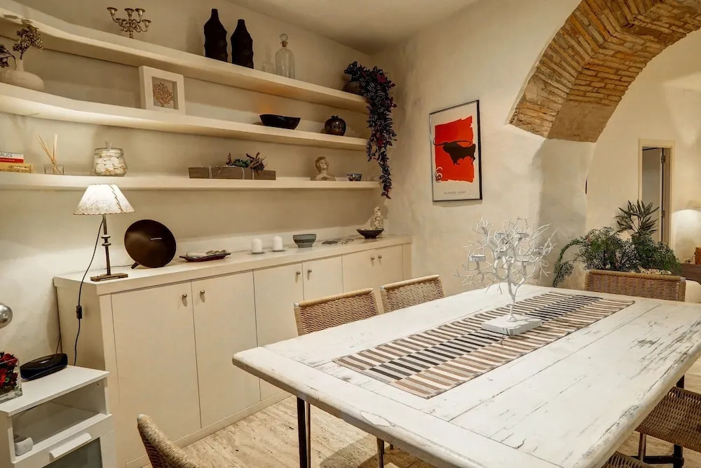 Casa Cava