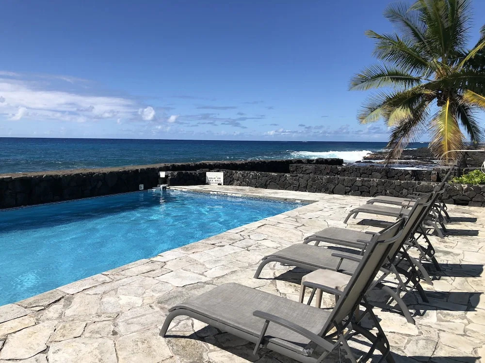 Kona Tiki Hotel - No Resort Fees
