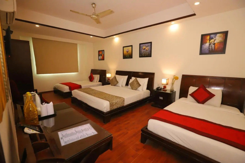 Hotel Mayur Assam