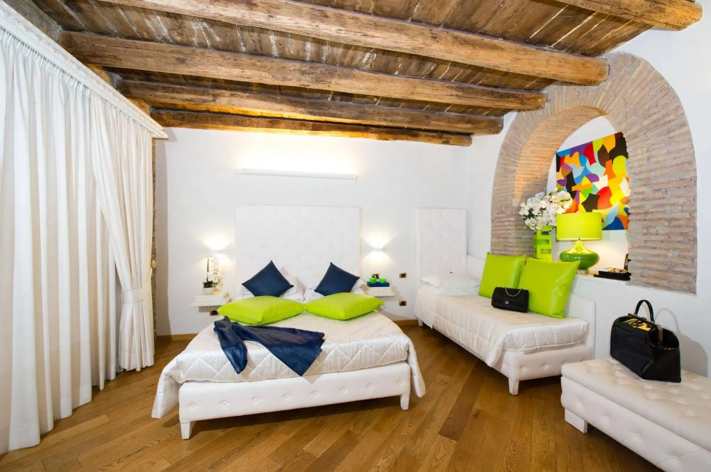 Domus Spagna Capo le Case Luxury Suite