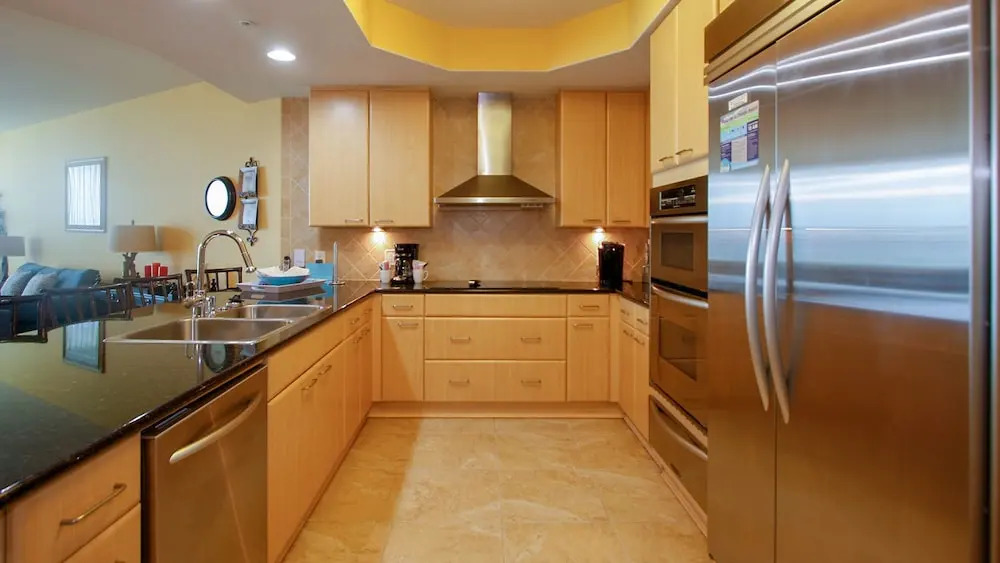 Two Bedroom Waterfront Condo - Unit Crc0601