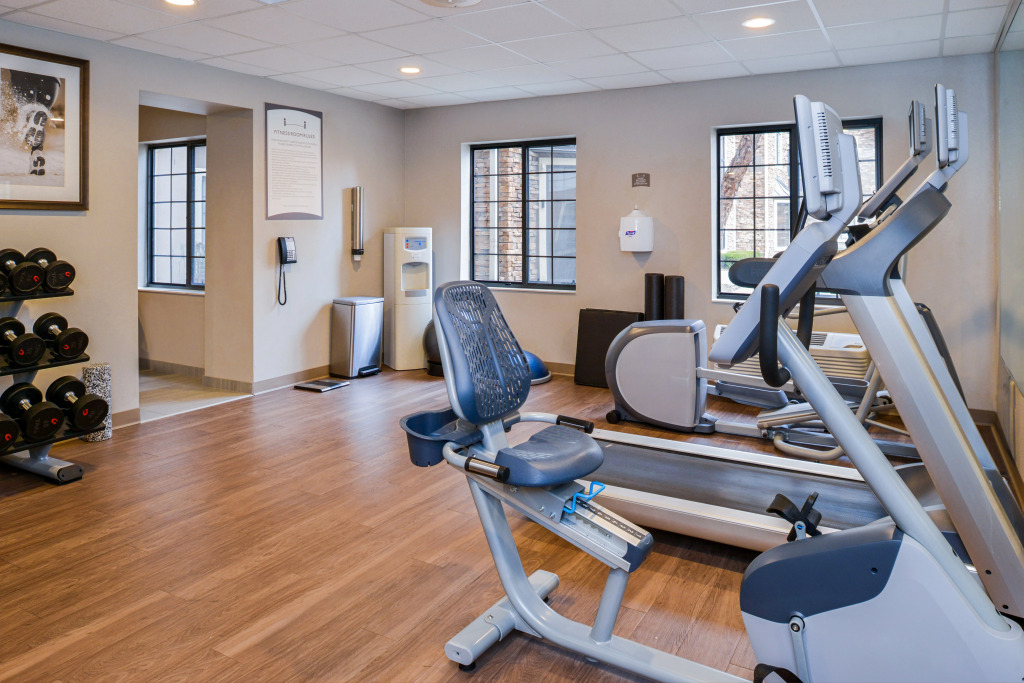 Staybridge Suites Indianapolis-Fishers by IHG