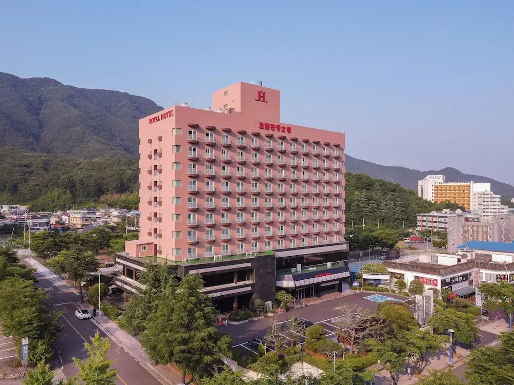 Bugok Royal Tourist Hotel
