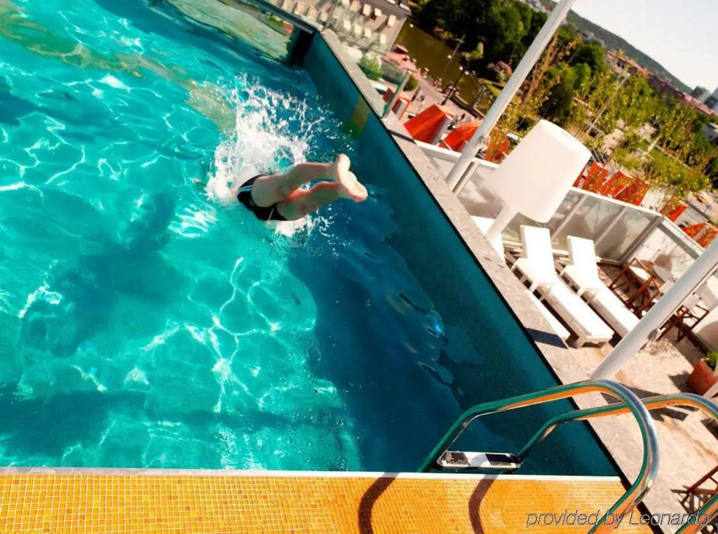 Avalon Hotel