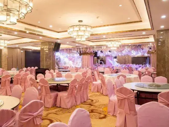 Falaide International Hotel