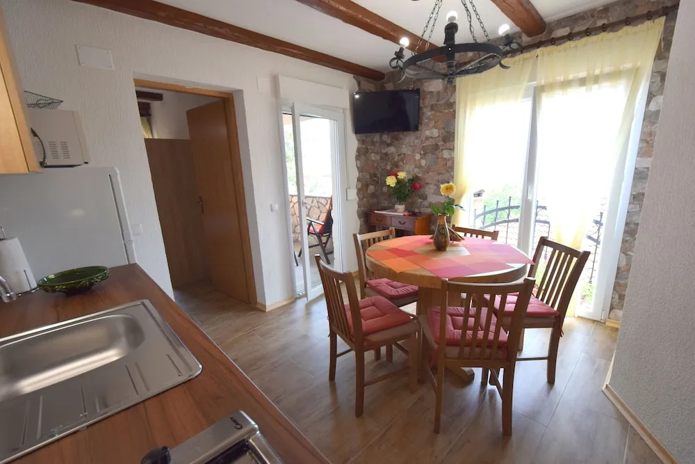 Apartments Neven