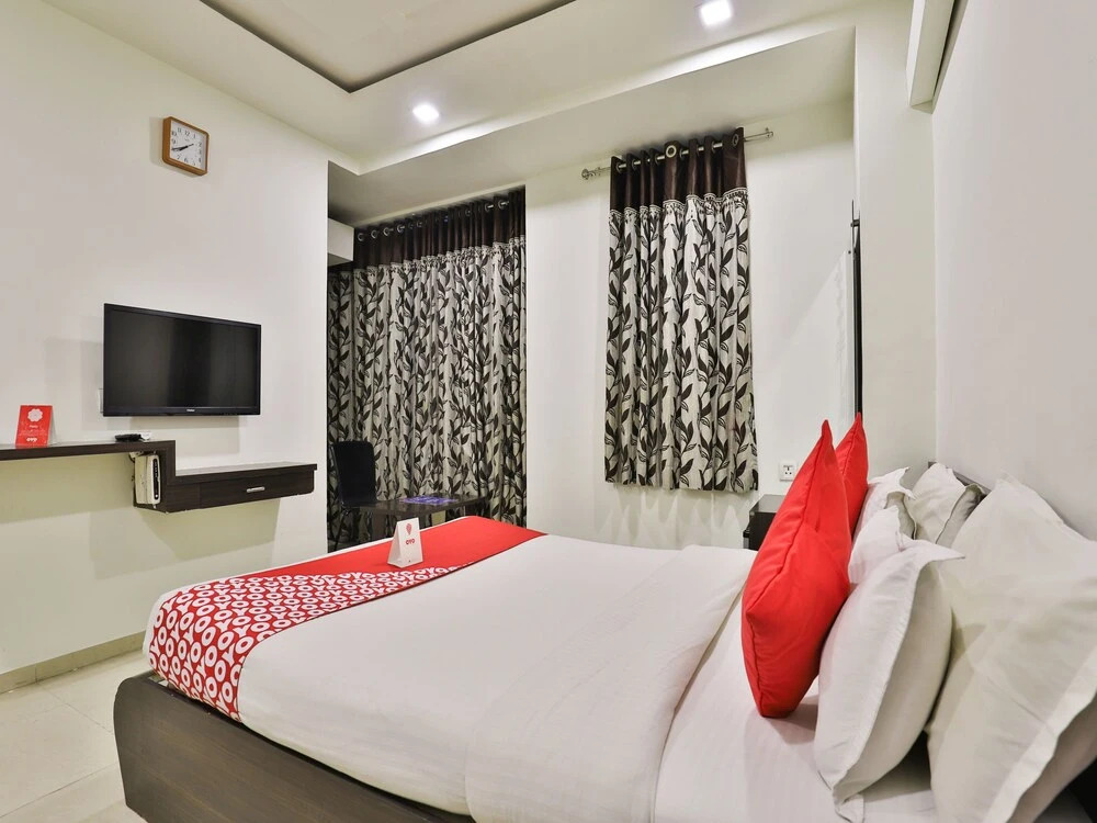 OYO 1362 Hotel Park Inn