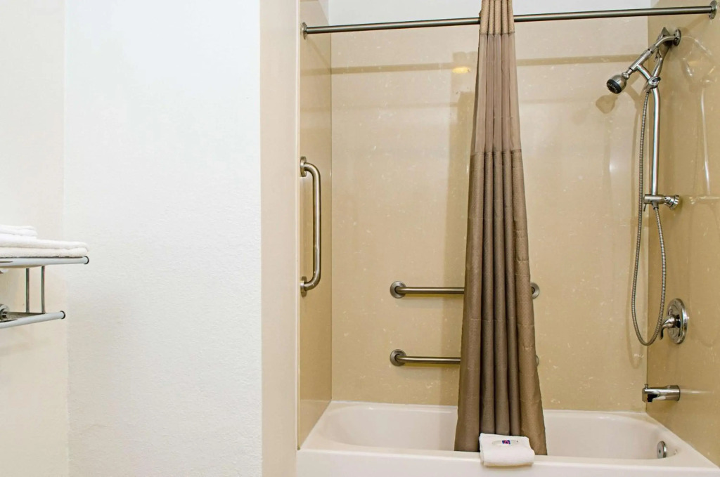 Motel 6-Modesto, CA - Downtown