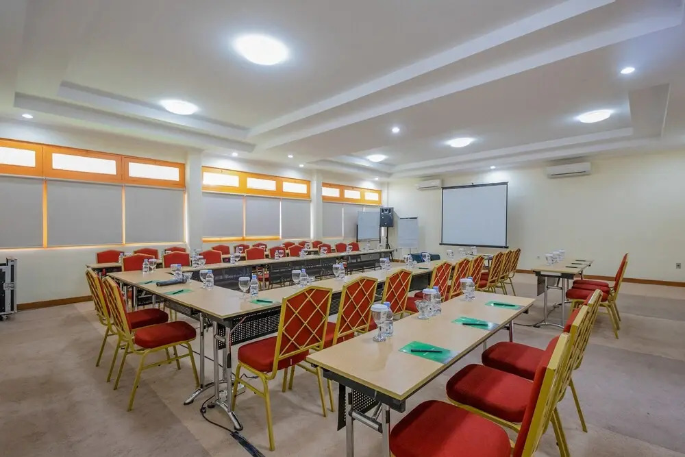 Oyo 1211 Graha Technopark Hotel