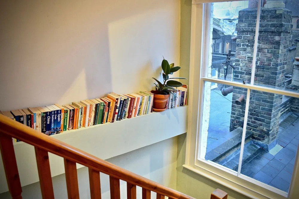 2 Bedroom Flat in Shepherd's Bush