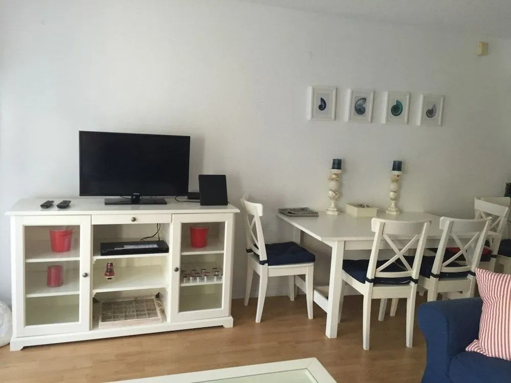 Coconut Palms Townhome 2 Bedroom Townhouse by RedAwning