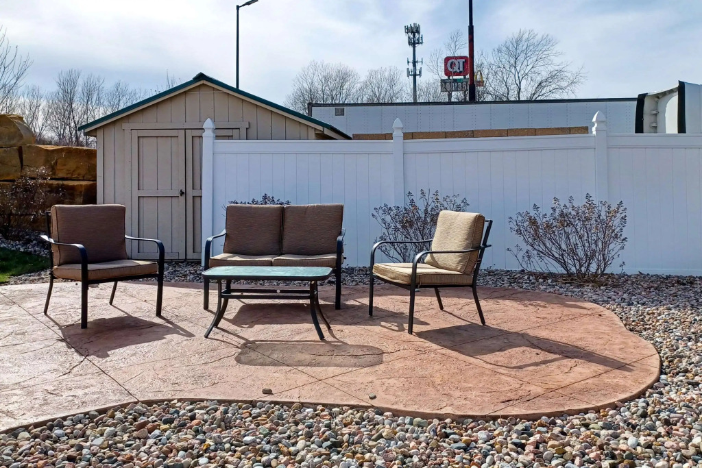 Econo Lodge Oak Grove-Blue Springs